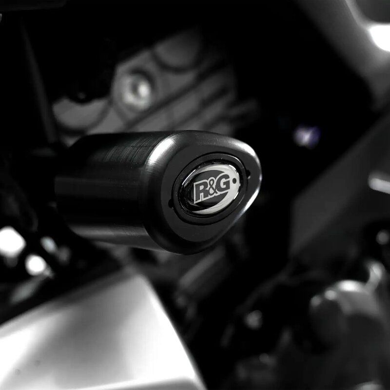 Protectores de carenado R&G RACING Aero para Suzuki GSX-S 125 '20- (sin taladrar)