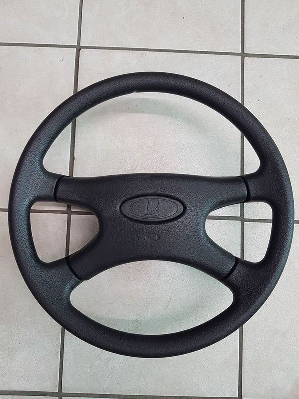 Gebrauchte Lenkrad Original für Lada 2121 / 2131/ 4x4 Niva /Taiga /Legend/ Pickup /Bronto alle sorten