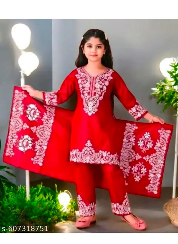Girls kurti set