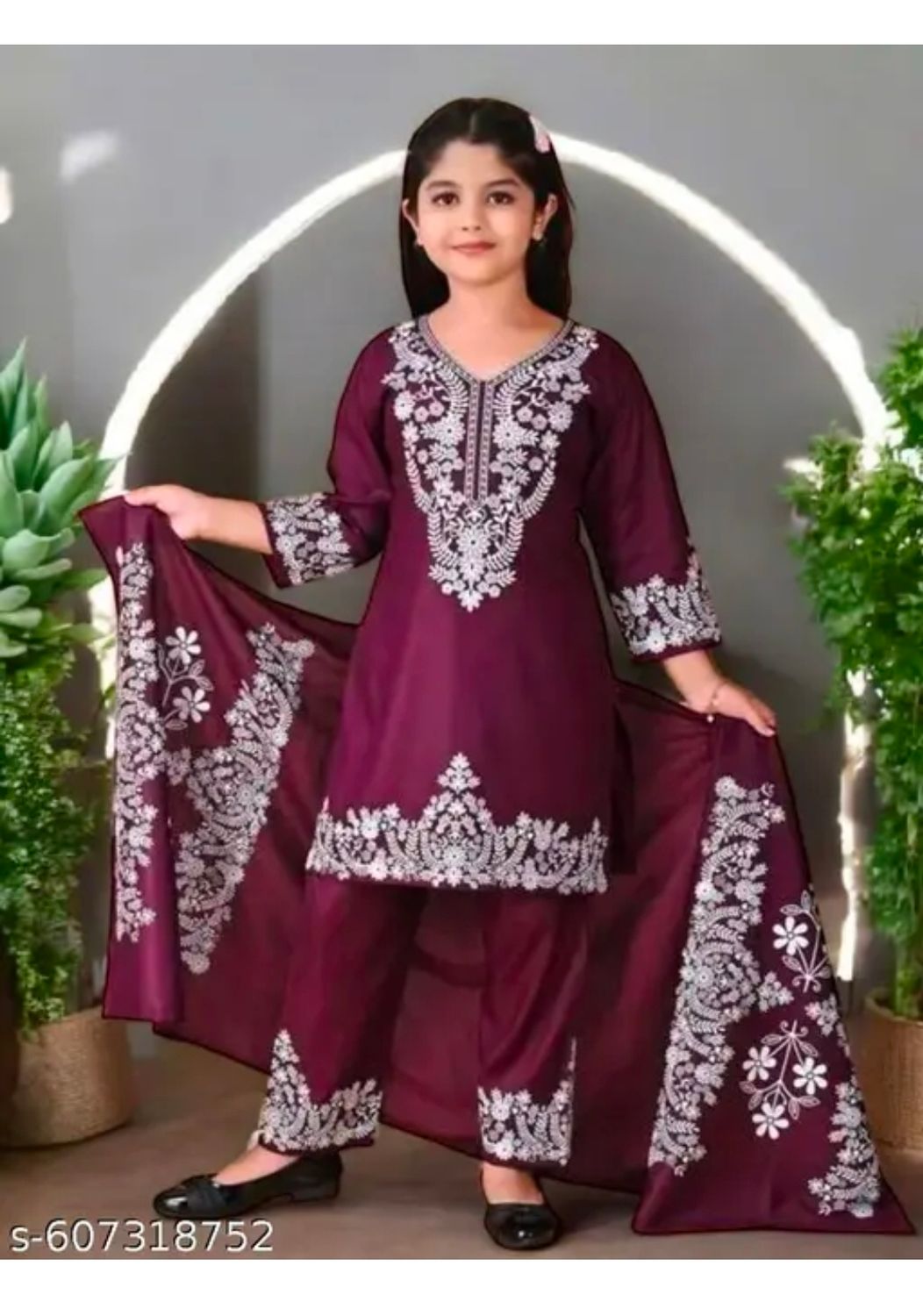 Girls kurti set