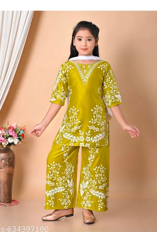Girls kurti set