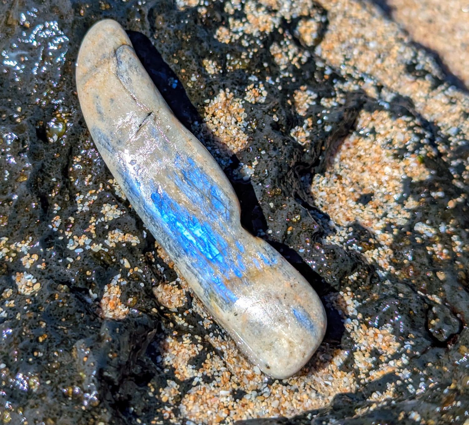 Wisconsin Moonstone stick-shaped