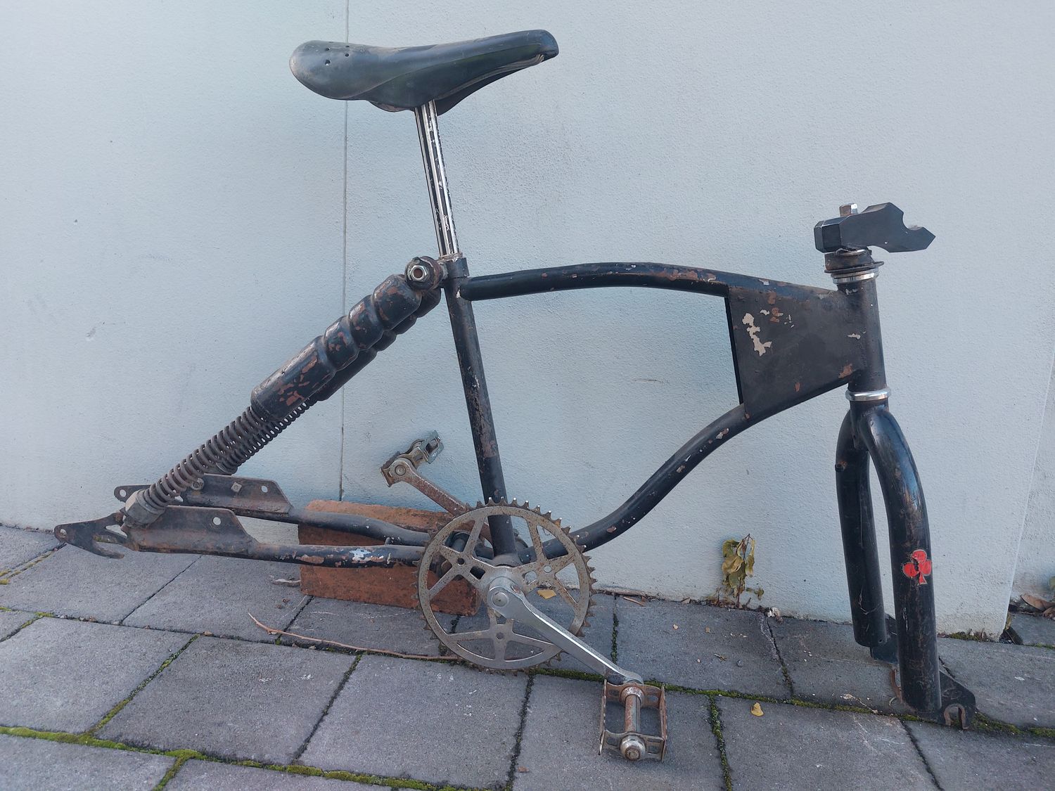 20" dragster frame with homemade rear suspension