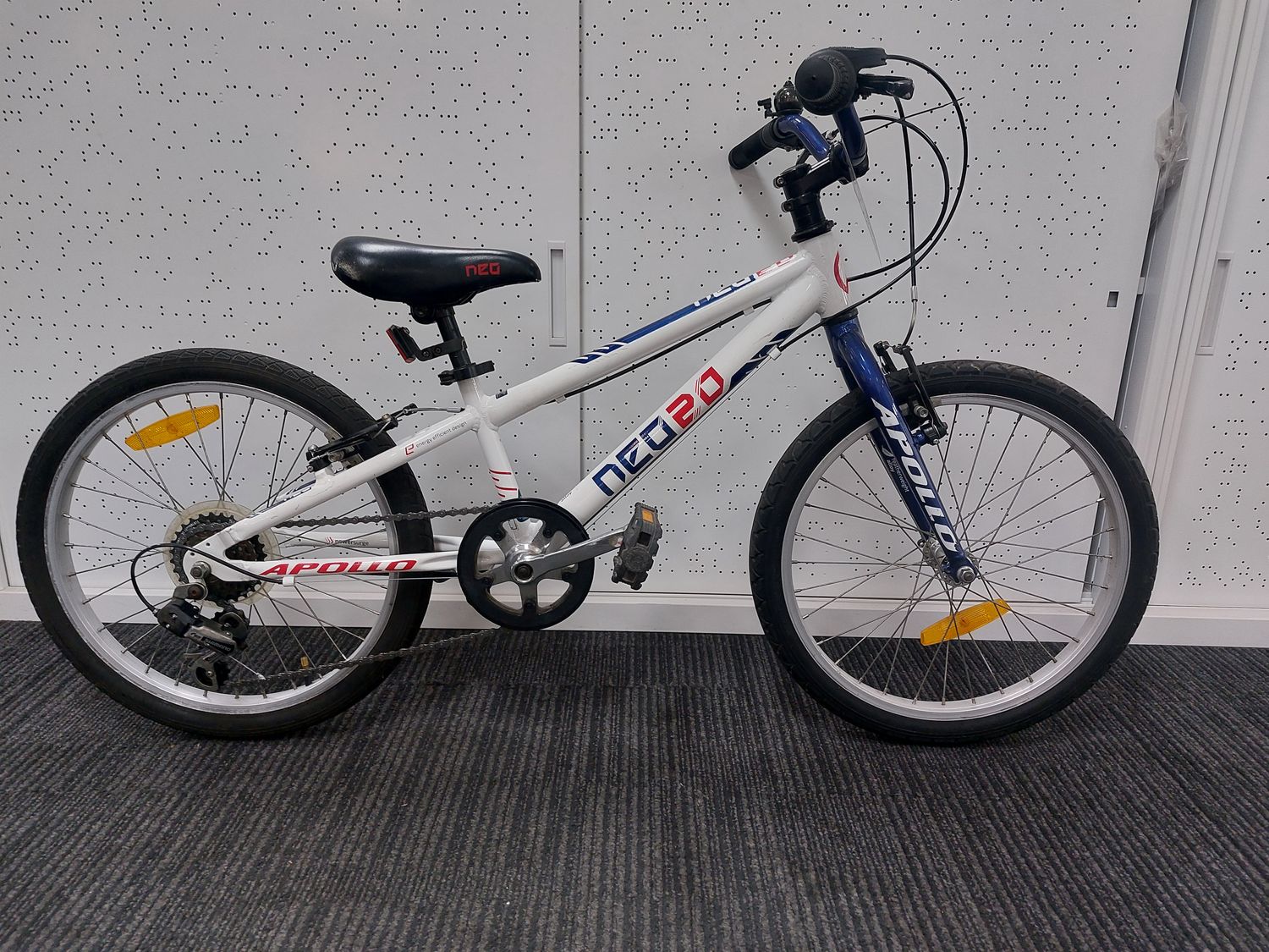 NEO  20 - Kids - 20 Inch