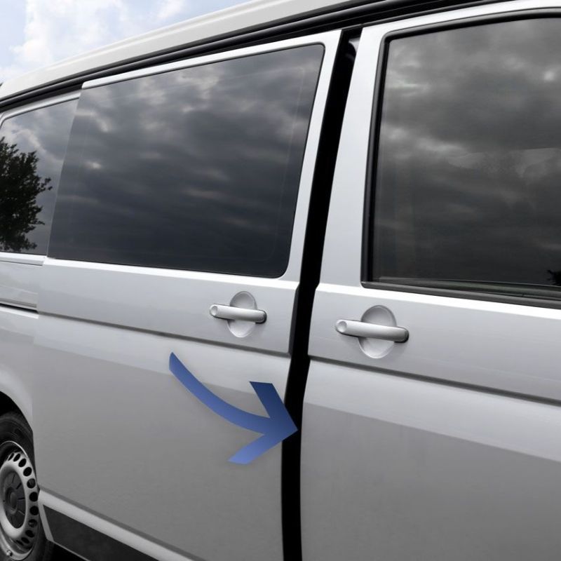 Bīdāmo (sānu) durvju komforta aizvēršanas mehānisms VW T6.1 SH modeļiem.