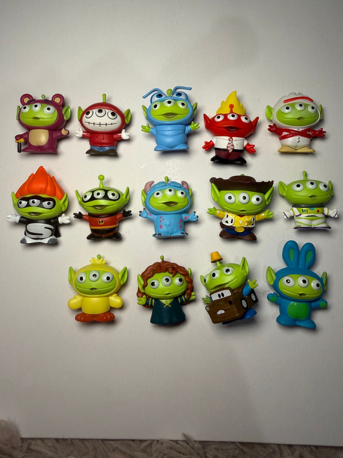 MINION SET CHARACTERS ALL