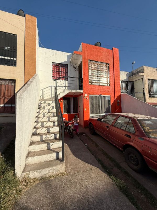 CASA DUPLEX PLANTA ALTA EN CIMA SERENA, EL SALTO