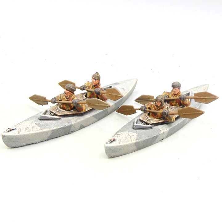 Grade C - Warlord Games - WW2 - British Commando Raiders in Canoes Grade C - Warlord Games - WW2 - British Commando Raiders in Canoes