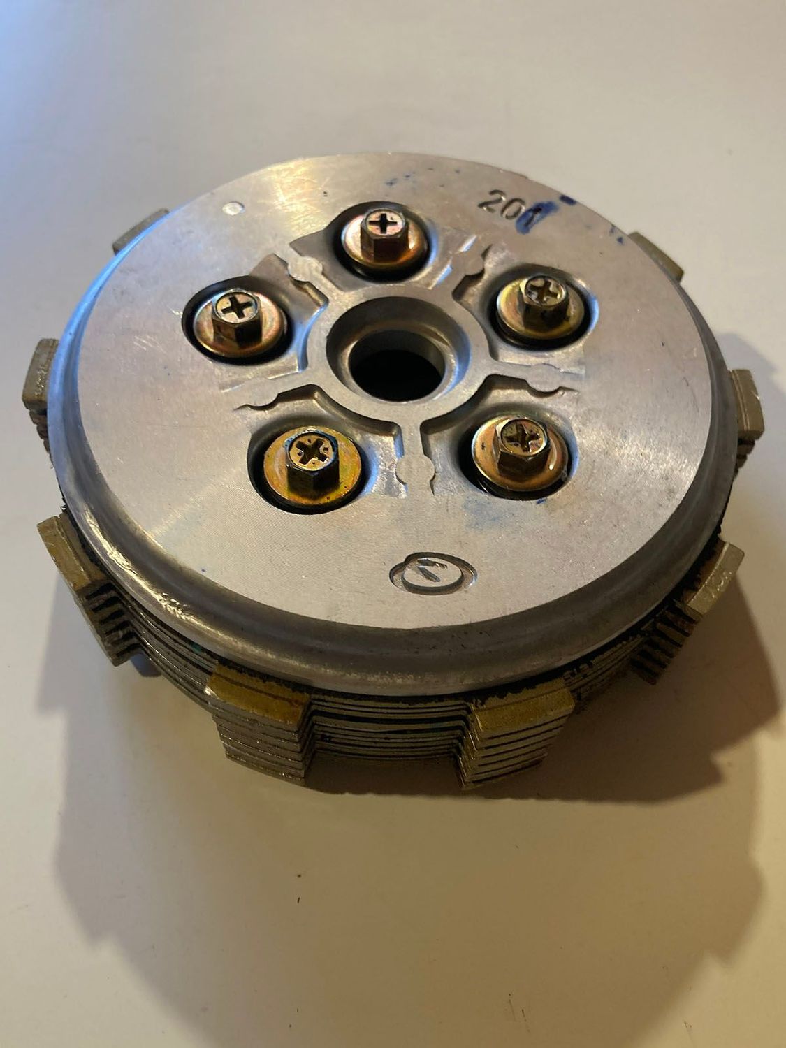 Clutch Pack Assembly complete with all discs, springs  & bolts. Fits TSE250 & Kayo KT250