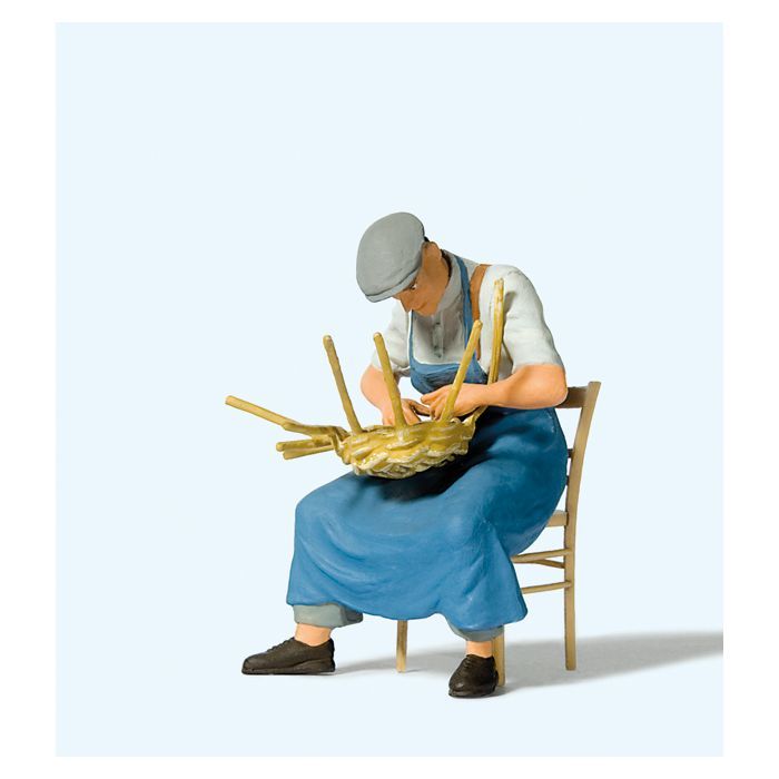PRS 45521 Basket Weaver Figure