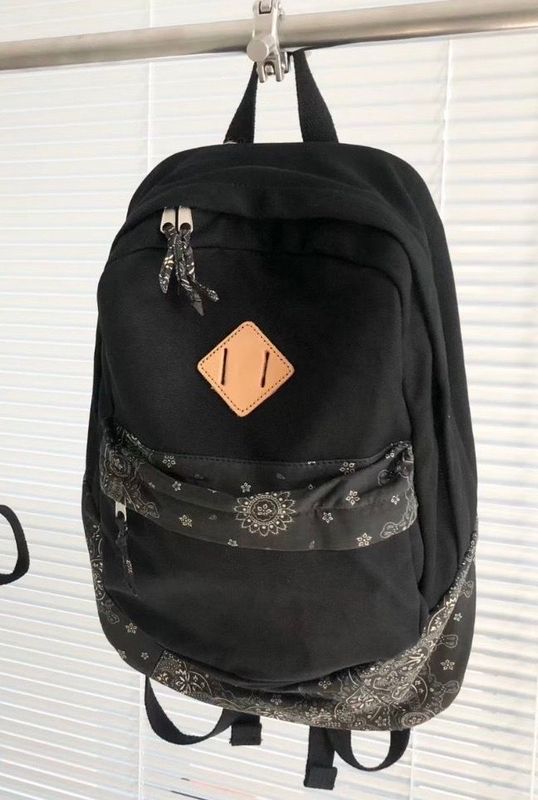 Triffer Paisley Bandana Print Patch Blocking Backpack