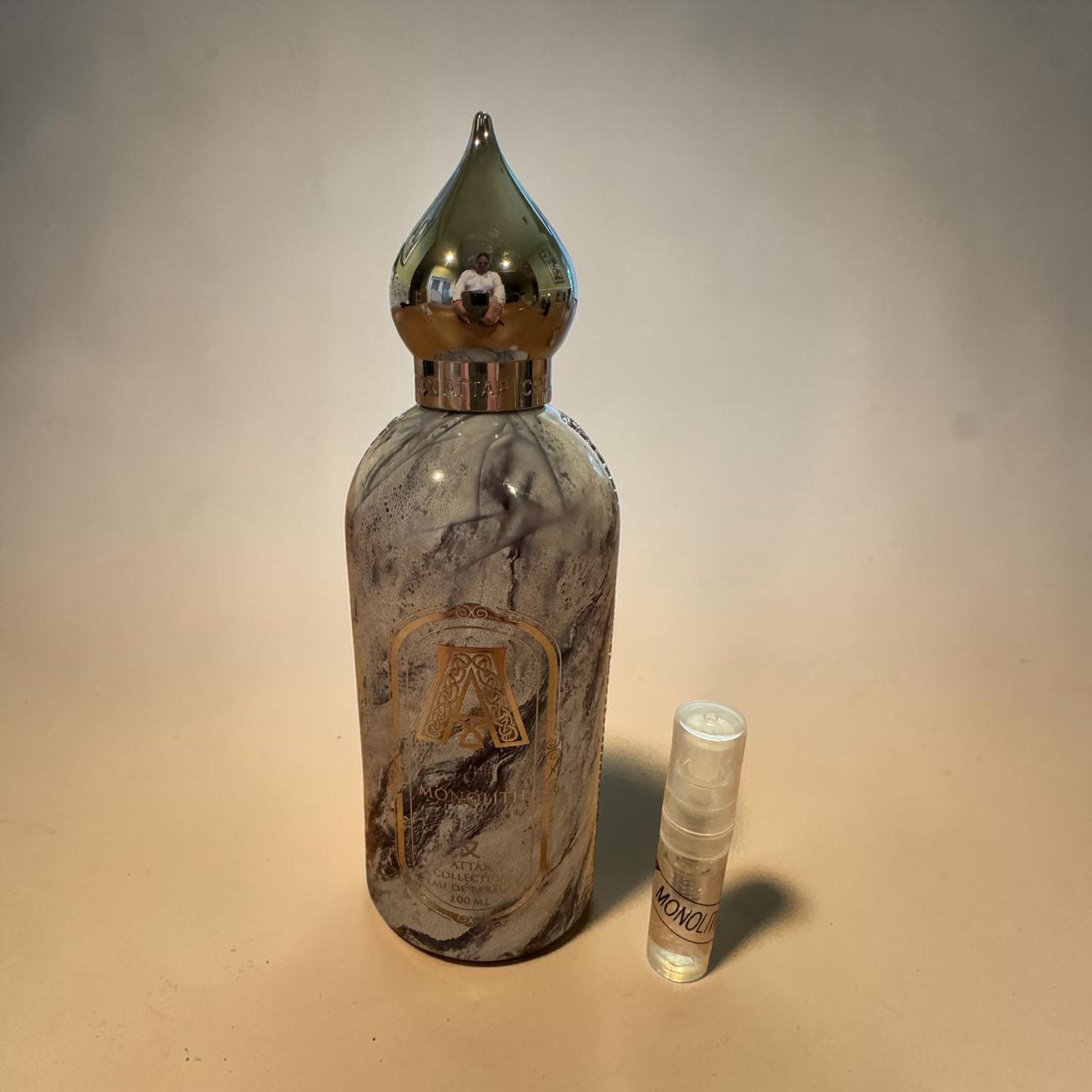 Monolith 2ml tester by Attar Collection Monolith 2ml tester by Attar Collection