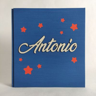 Album fotografico nome in legno e stelline Album fotografico nome in legno e stelline