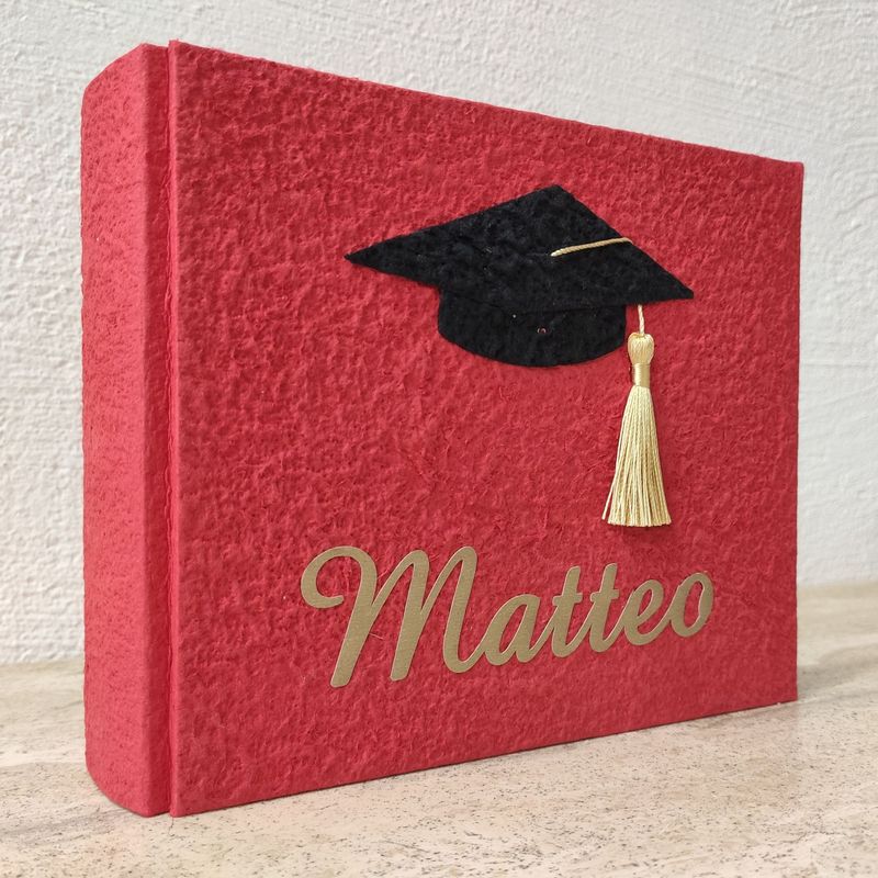 Album fotografico laurea con tocco e nome inciso