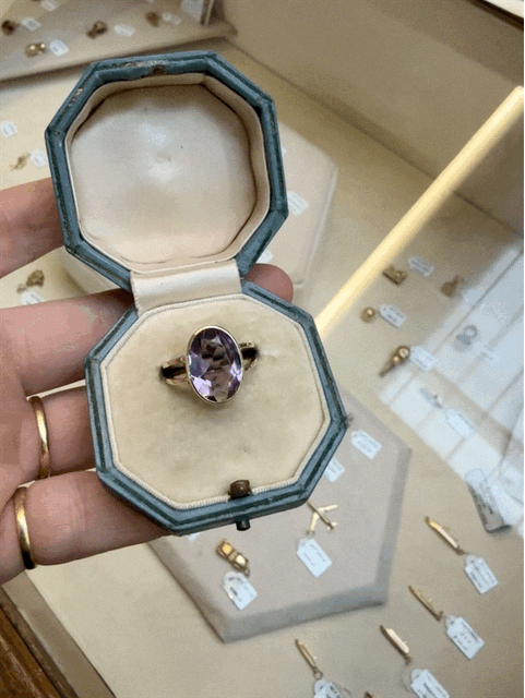Vintage 9ct Gold Amethyst Ring