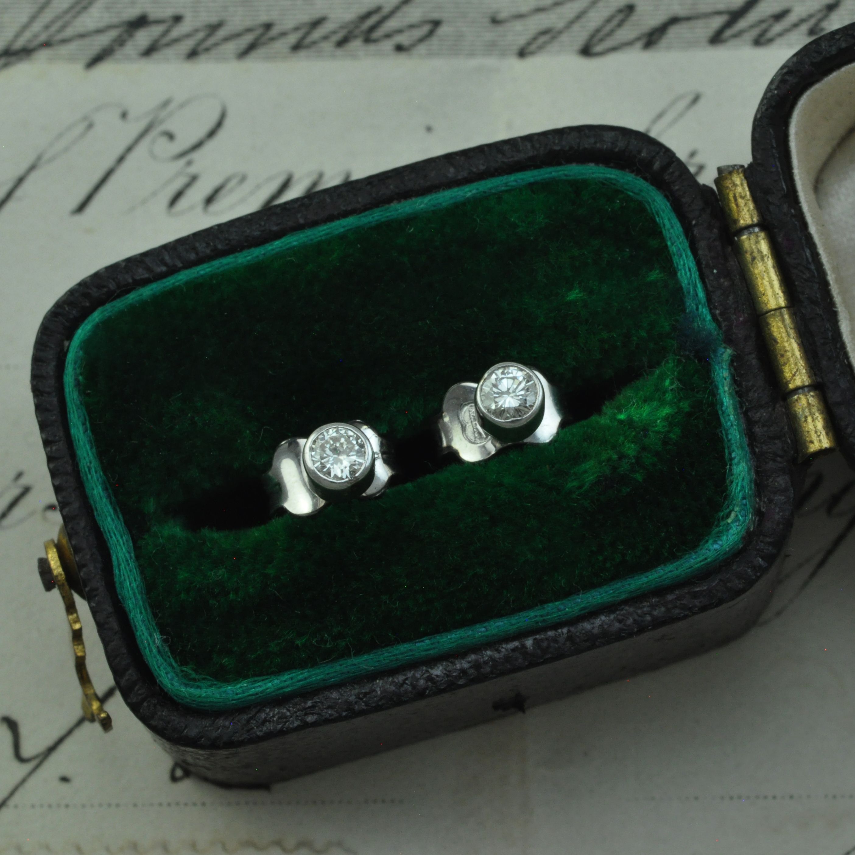 9ct White Gold Diamond Studs
