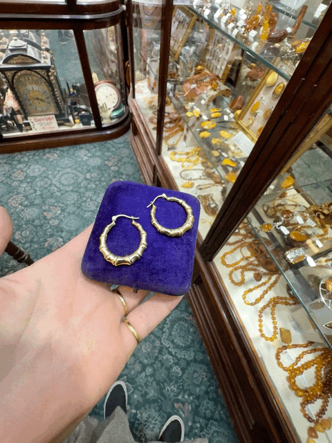 9ct Gold Graduated Hoops