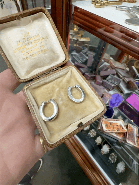 9ct White Gold Huggie Hoops