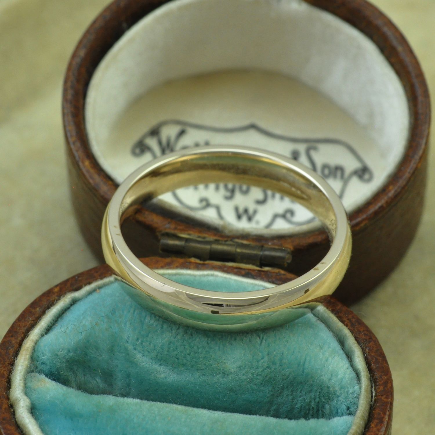 9ct Gold Wedding Band