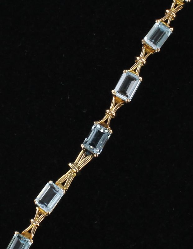 14KTY AQUAMARINE BRACELET