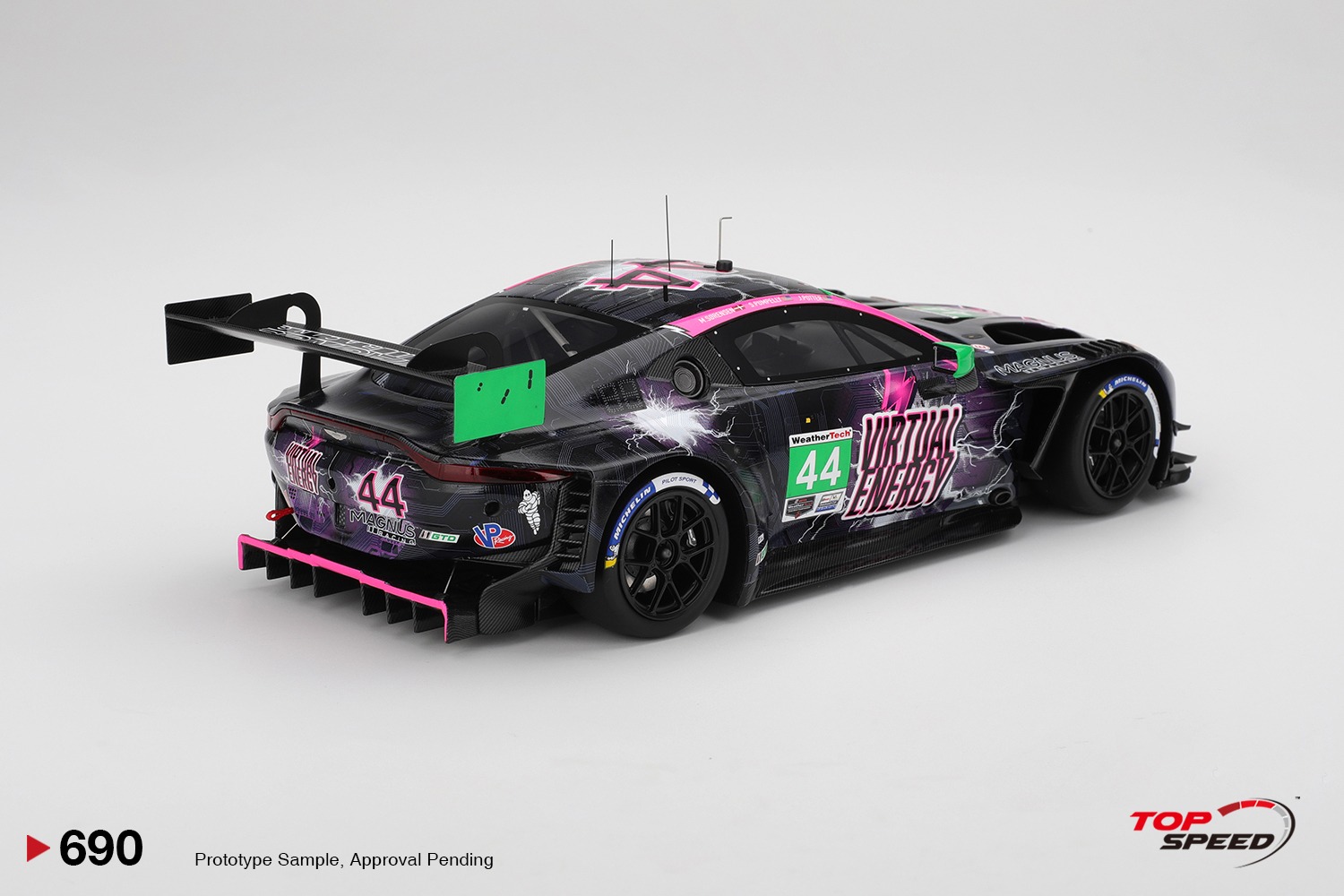 1:18 TSM - Aston Martin Vantage AMR GT3 Evo 4.0 Turbo V8 Team Magnus Racing #44 6h Imsa Watkins Glen 2025 J. Potter
