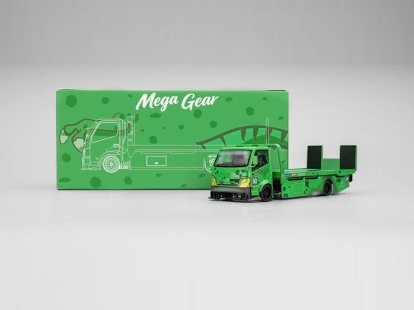 1:64 Mega Gear - Custom Tow Truck, green
