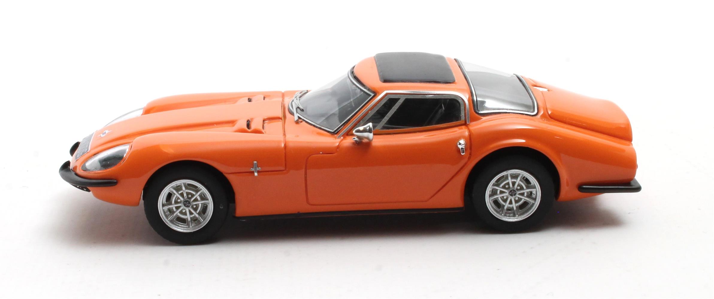 1:43 Matrix - Marcos 3-litre GT orange 68-71