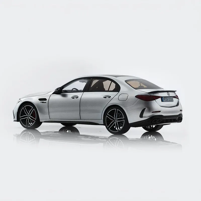 1:18 iScale - 2024 Mercedes-Benz C-Class C63 S E-Performance Hightech Silver