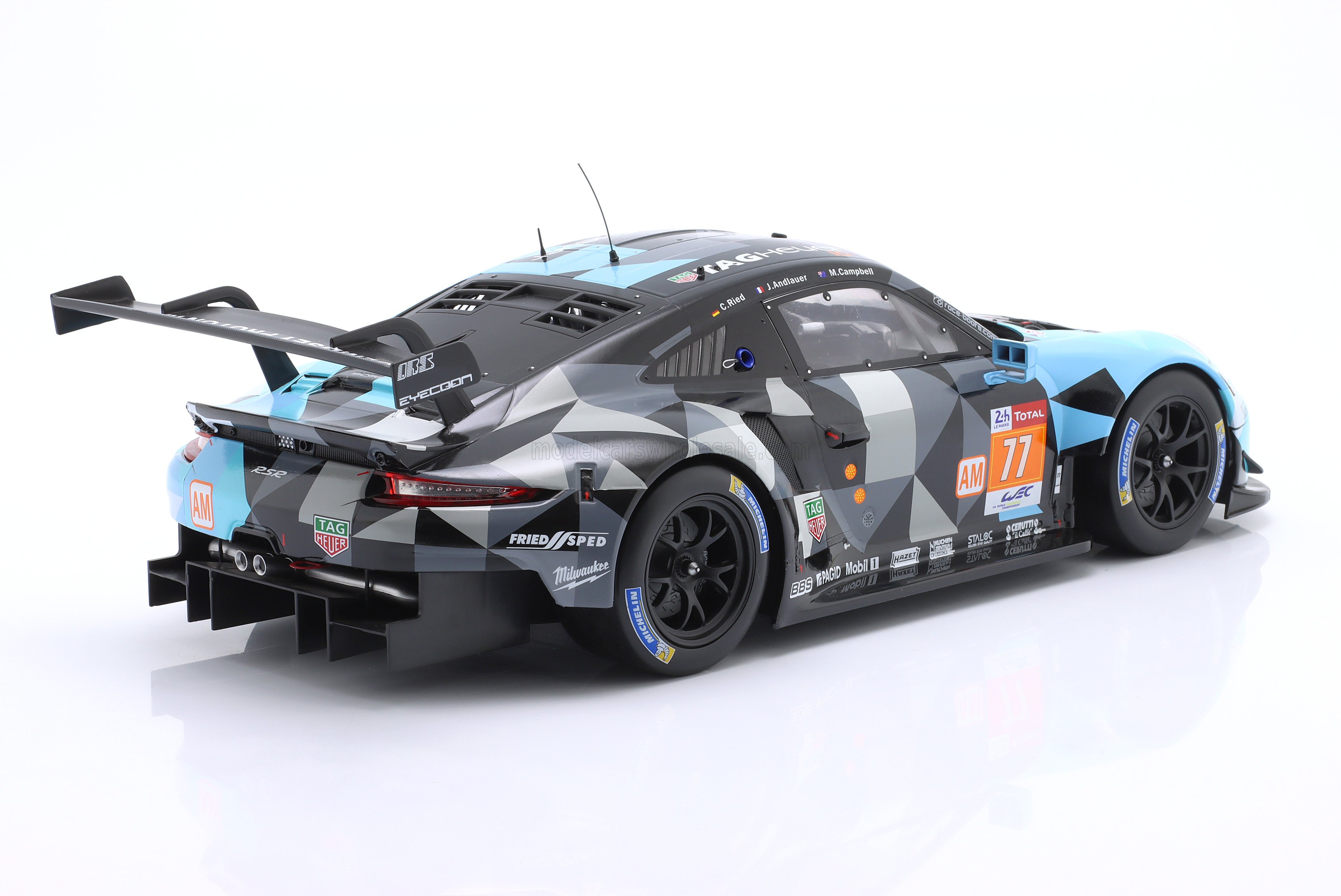 1:18 Ixo - Porsche 911 (991) RSR Team Dempsey Proton Racing #77 Winner LMGTE Am 24h Le Mans 2018 M. Campbell - C. Ried - J. Andlauer
