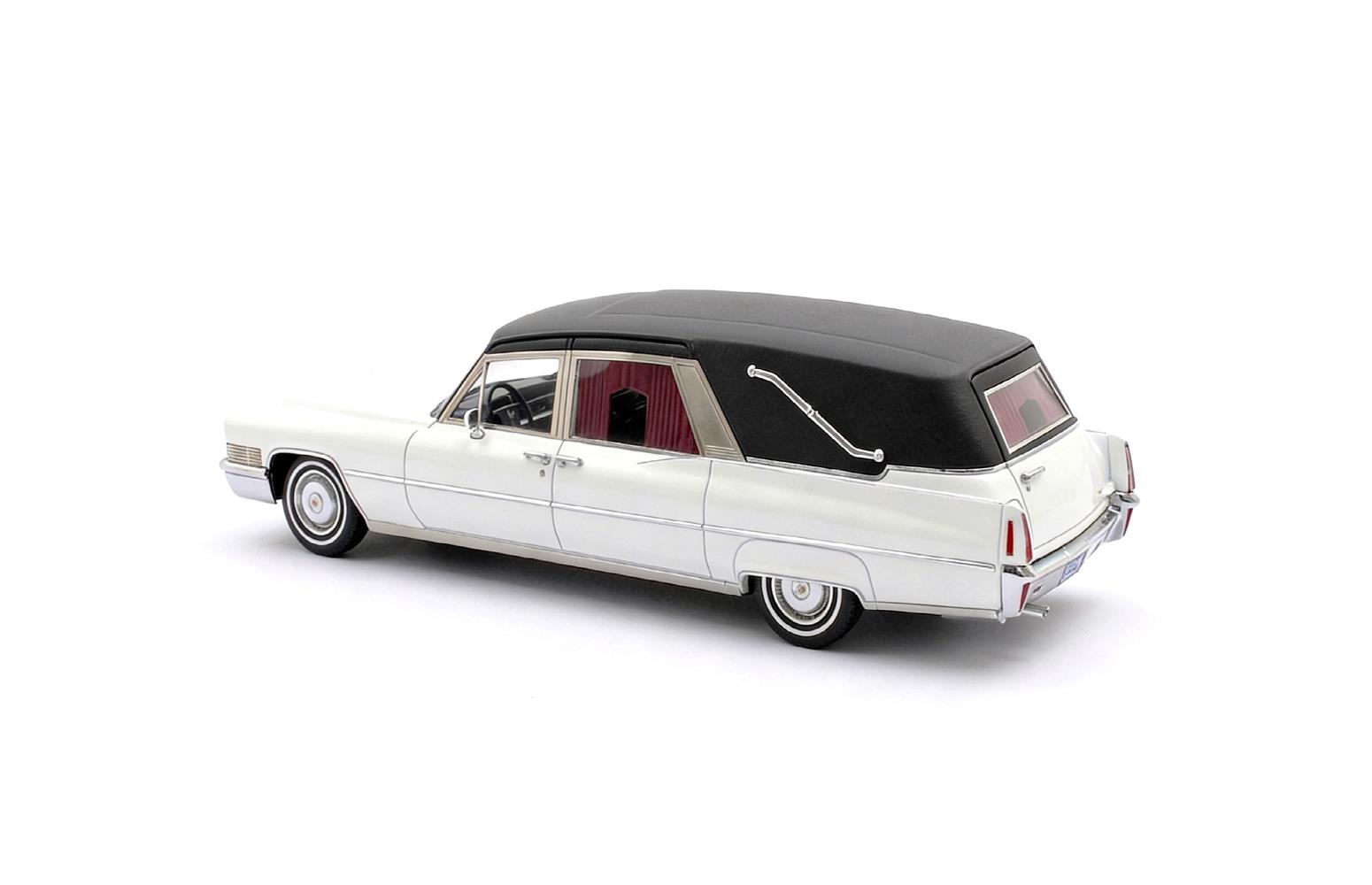 1:43 Matrix - Cadillac Superior Funeral car '70 white