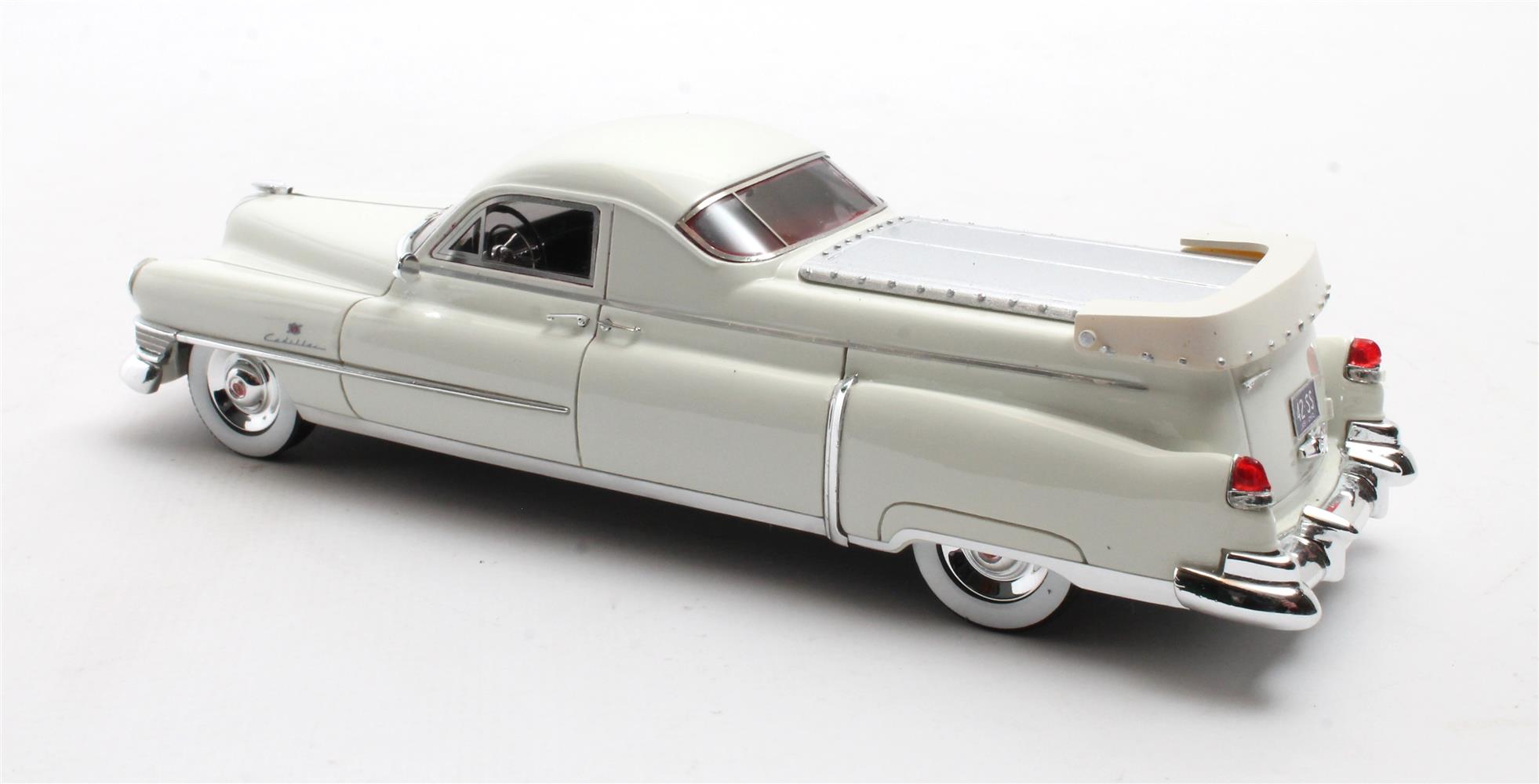 1:43 Matrix - Cadillac Professional S&S Florentine Flower Car white 1951