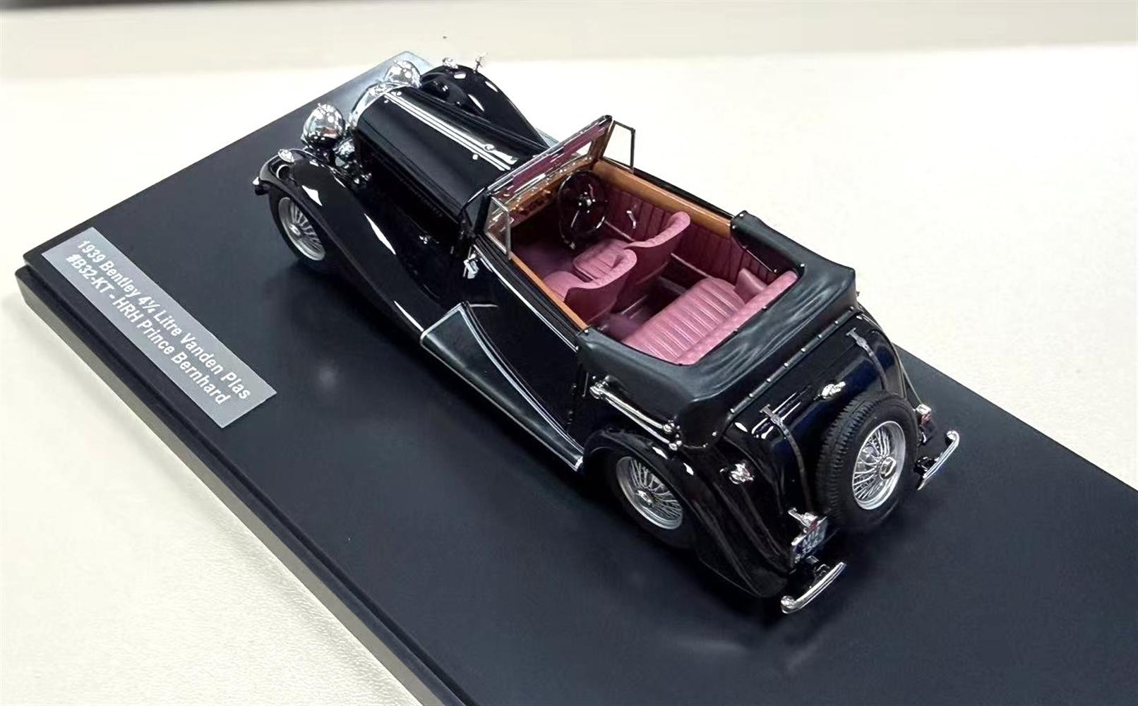 1:43 Matrix - Bentley 4¼ Litre DHC Vanden Plas 1939 HRH Prince Bernhard #B/32/KT - black