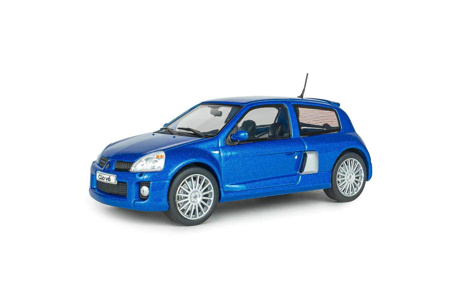 1:43 Solido - 2003 Renault Clio V6 Ph.2 – Bleu Iliade