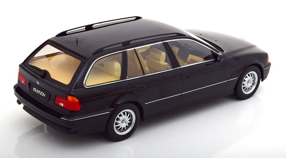 1:18 KK Scale - BMW 520i E39 Touring 1997 schwarz-metallic