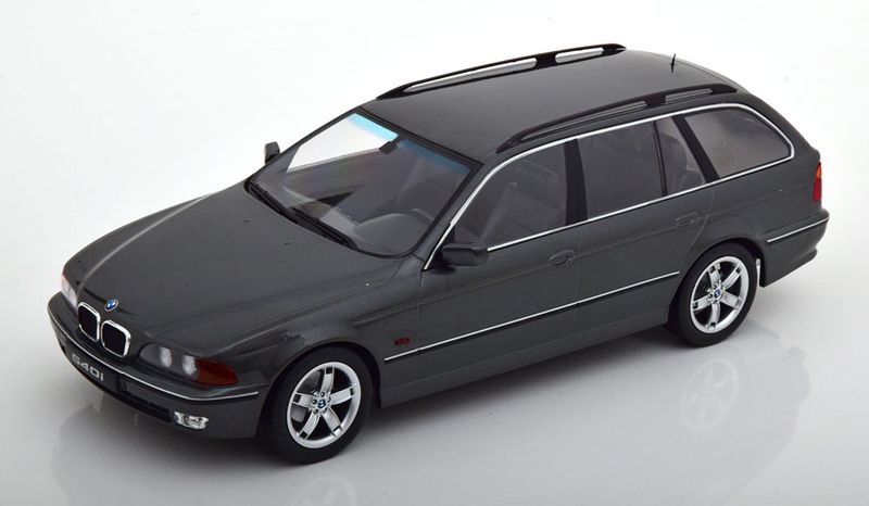1:18 KK Scale - BMW 540i E39 Touring 1997 graumetallic 1:18 KK Scale - BMW 540i E39 Touring 1997 graumetallic