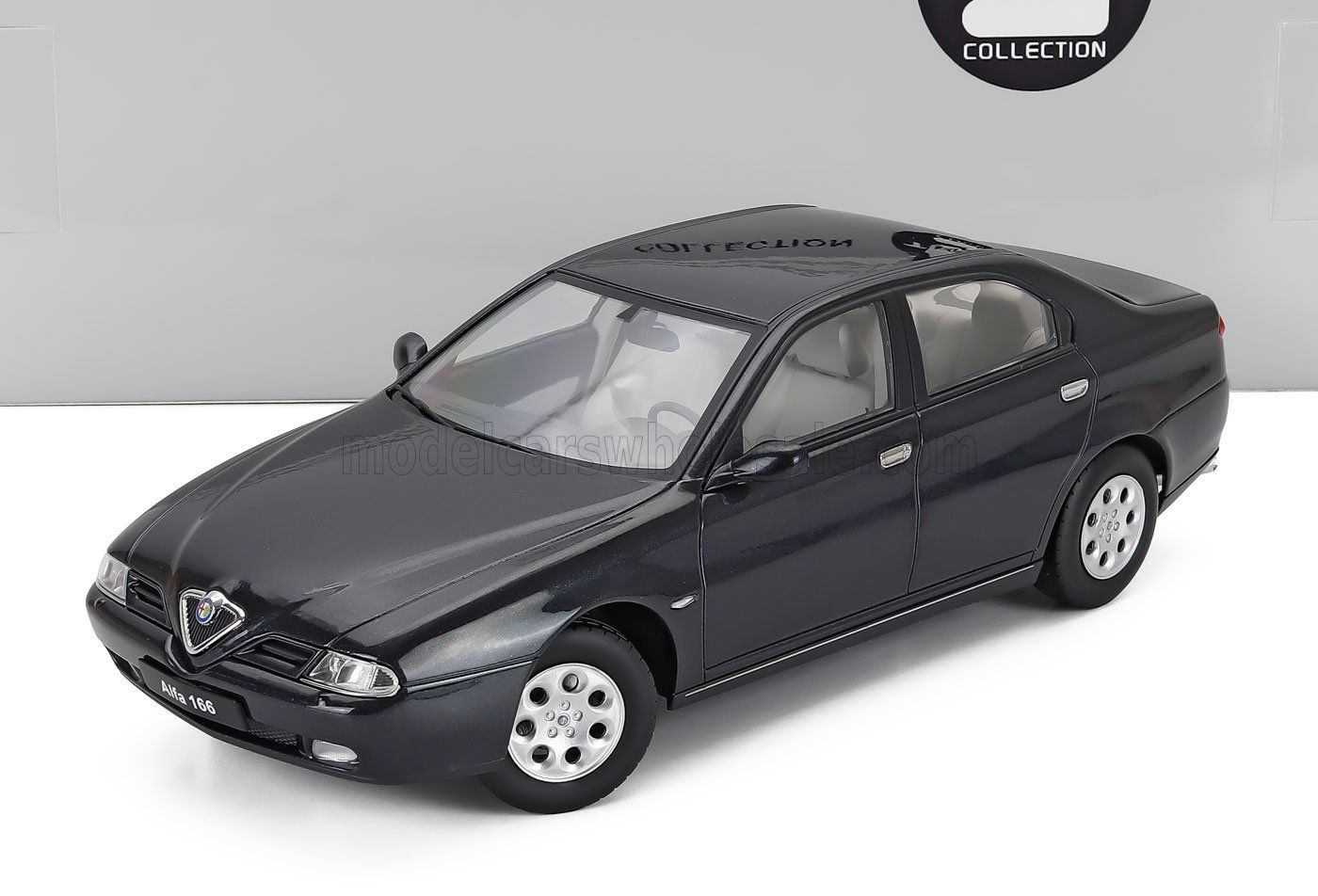 1:18 Triple9 - 1999 Alfa Romeo 166 Grey Blue Metallic