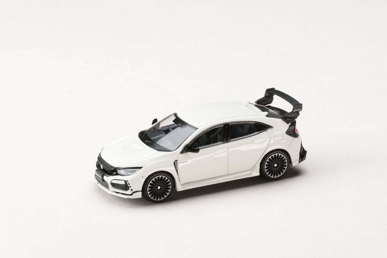 1:64 Hobby Japan - 2017 Mugen Civic Type R (FK8), championship white 1:64 Hobby Japan - 2017 Mugen Civic Type R (FK8), championship white