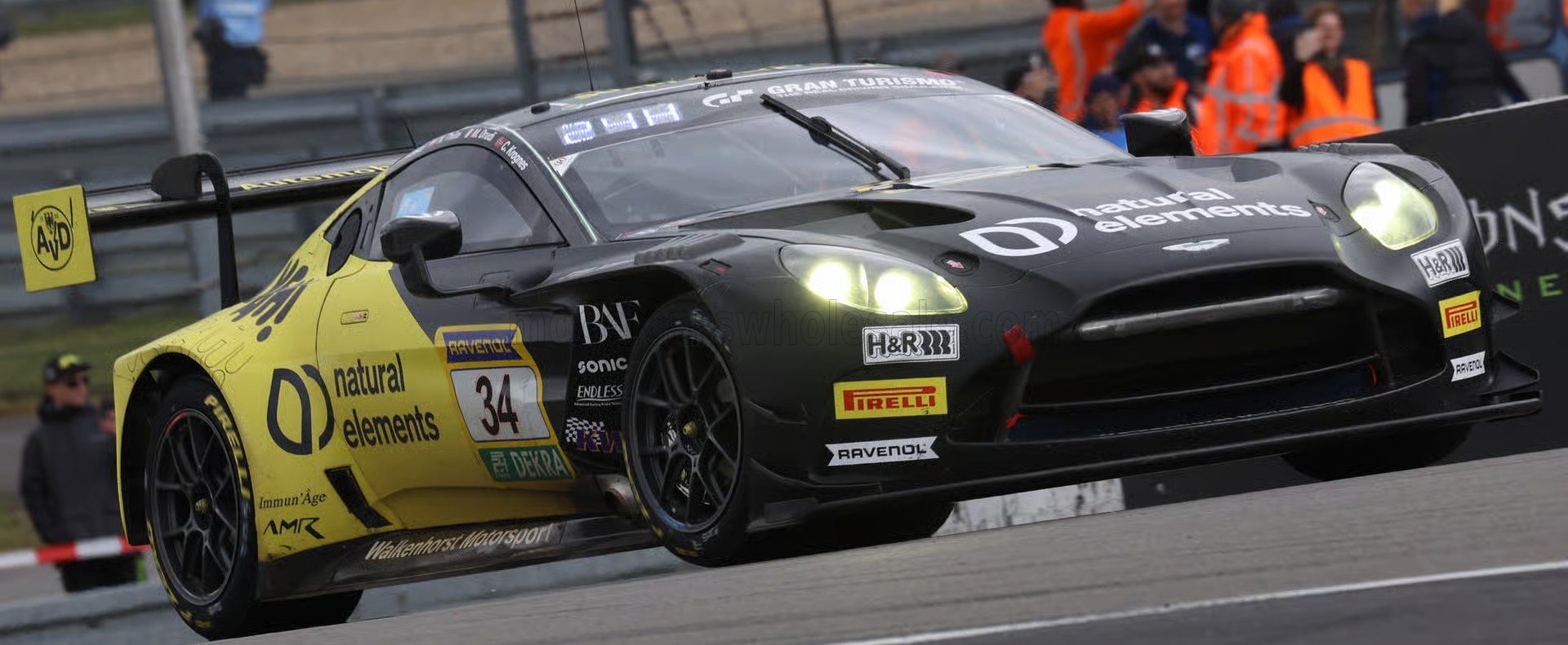 1:18 Spark - Aston Martin Vantage AMR GT3 Evo Team Natural Elements by Walkenhorst Motorsport #34 2nd 24h Nürburgring 2026 - C. Krognes / M. Drudi / N. Thiim / F. Fernandez