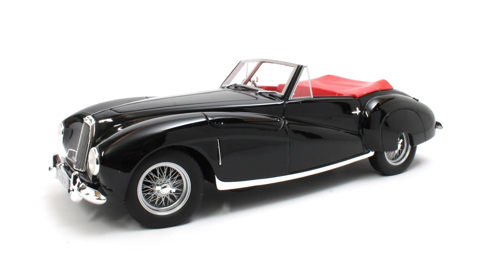 1:18 Cult Models - Aston Martin 2L Sports black 1949