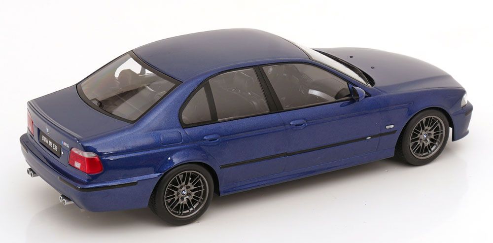 1:18 KK Scale - BMW M5 E39 1998 blaumetallic