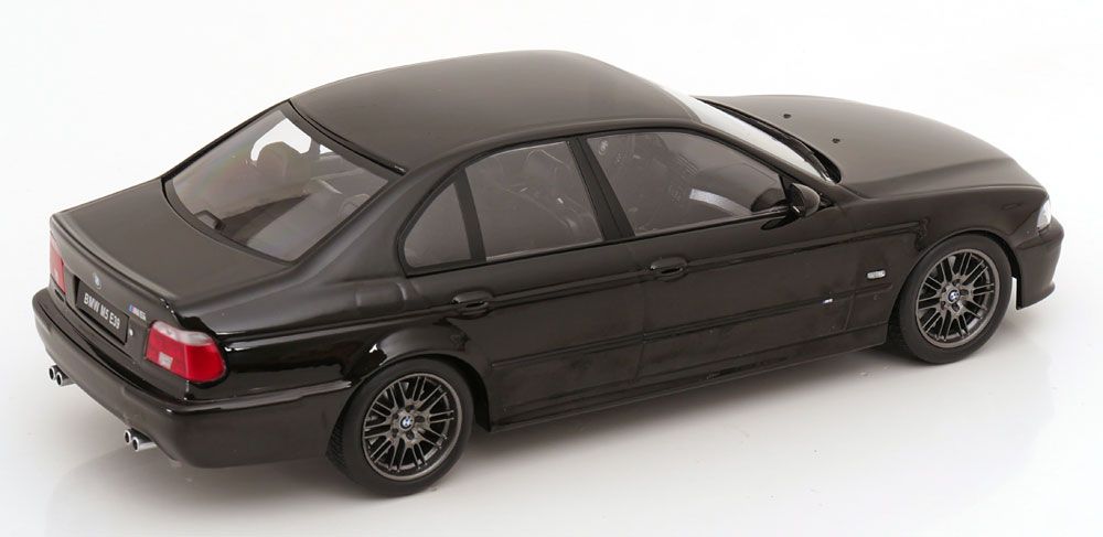 1:18 KK Scale - BMW M5 E39 1998 schwarz