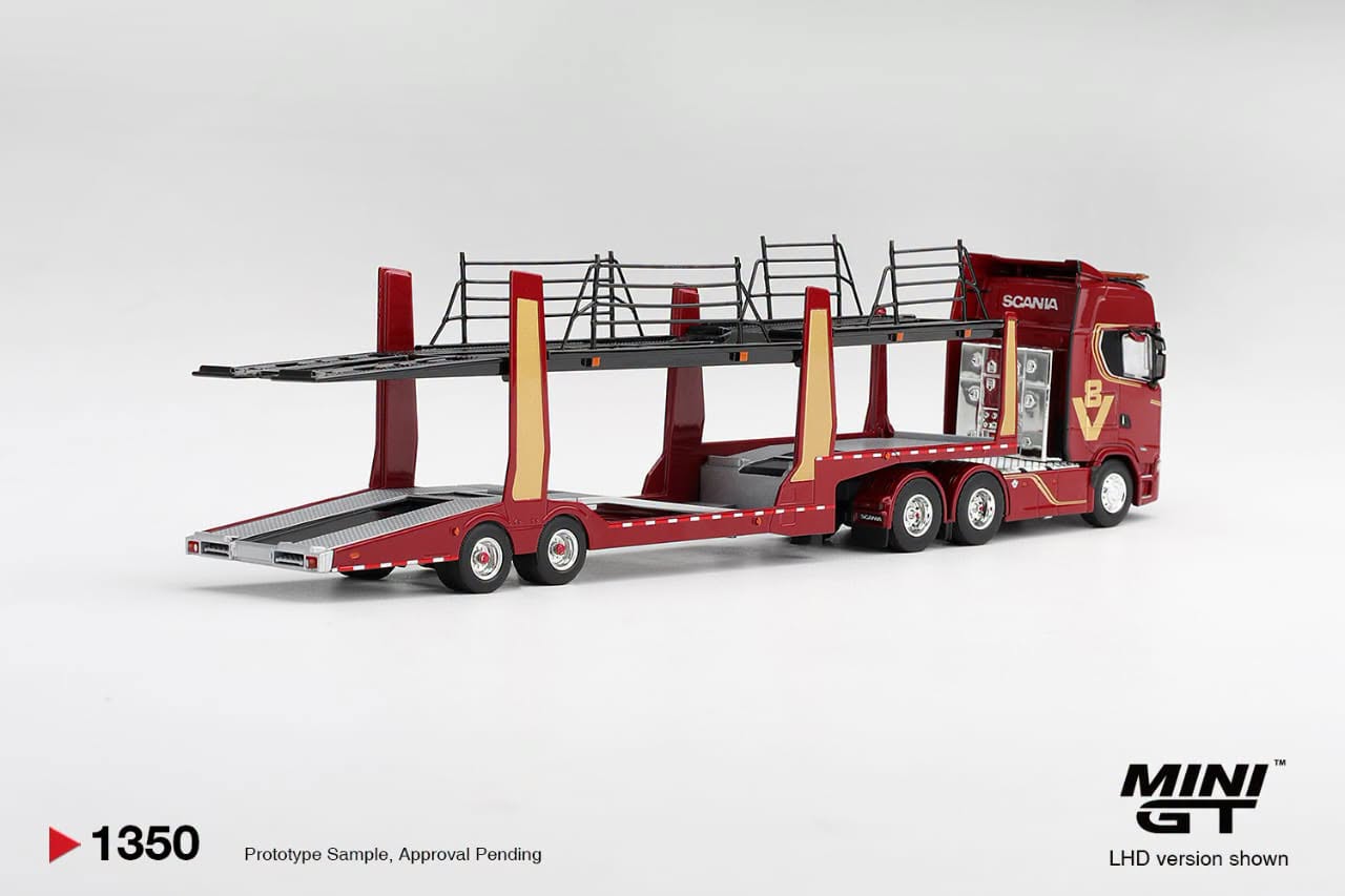 1:64 Mini GT - Scania 770S A6x4NA Car Transporter V8 *50th Anniersary* with car transporter, red (LHD)