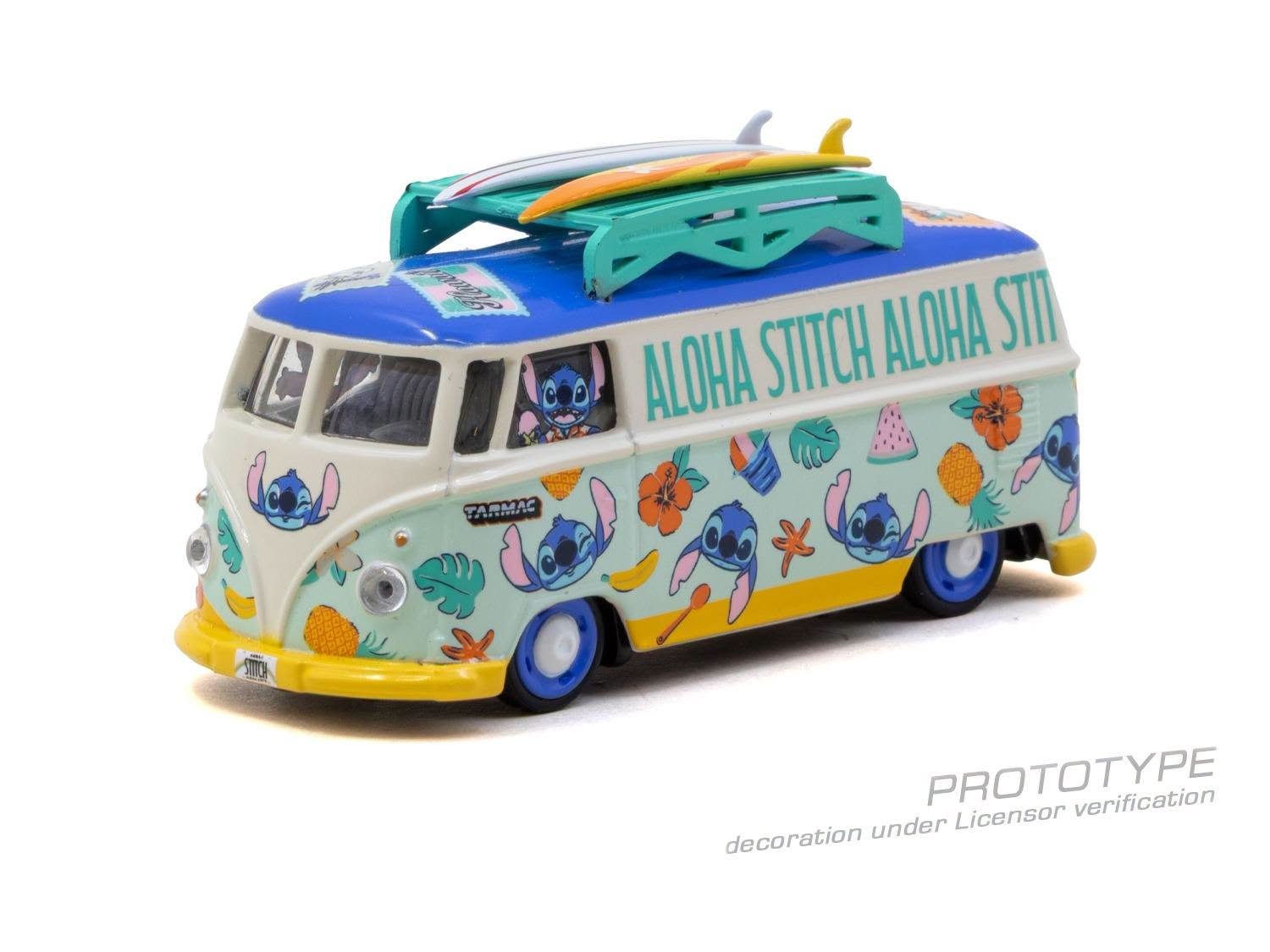 1:64 Tarmac - 2025 Volkswagen Transporter T1 Panel van Lilo & Stitch