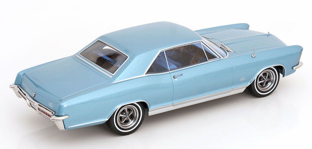 1:18 KK Scale - Buick Riviera 1965 hellblau-metallic