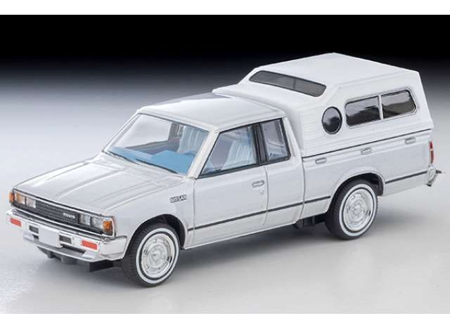 1:64 Tomica Limited Vintage - Nissan Truck King Cab, silver 1:64 Tomica Limited Vintage - Nissan Truck King Cab, silver