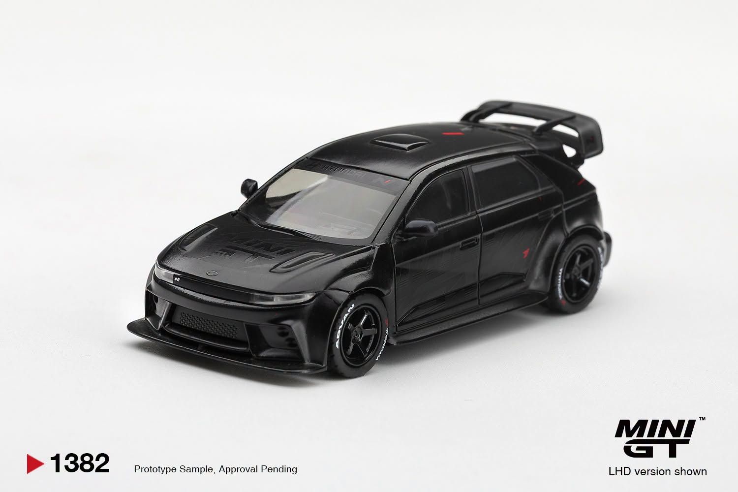 1:64 Mini GT - 2025 Hyundai Ioniq 5N RS-01T Stealth, black *Blister packaging*