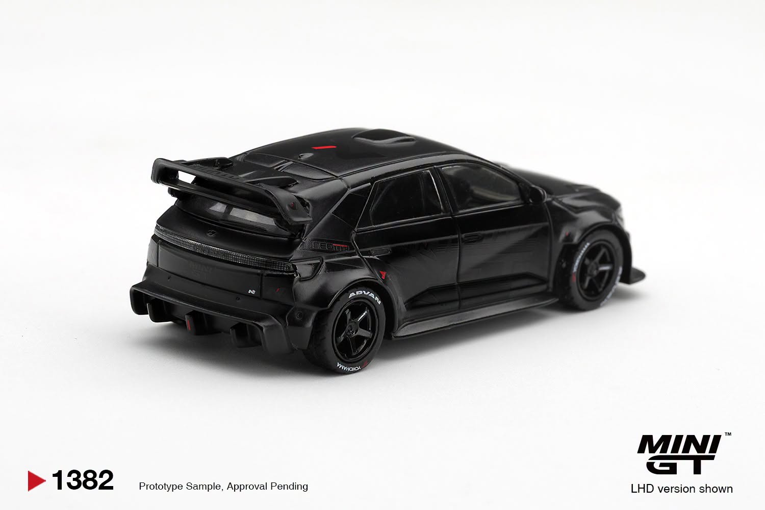 1:64 Mini GT - 2025 Hyundai Ioniq 5N RS-01T Stealth, black