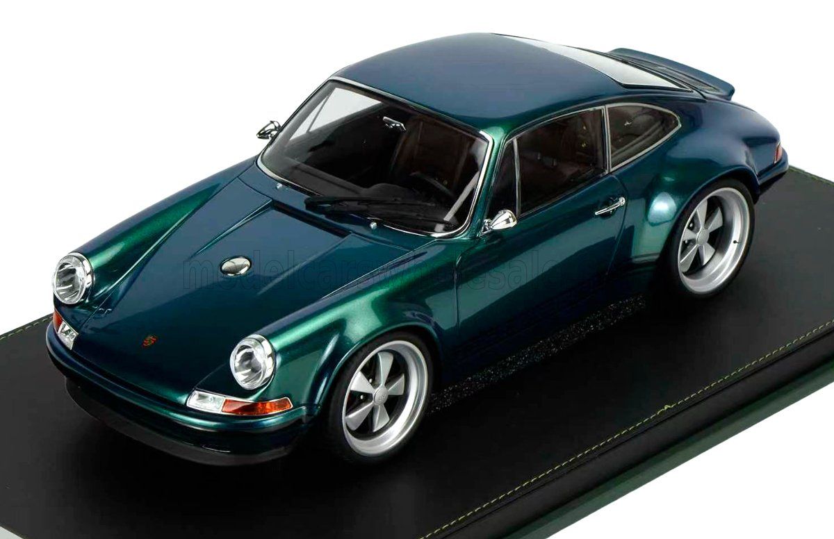 1:12 Motorhelix - 1991 Porsche 911 (964) Singer Coupé Bright Green