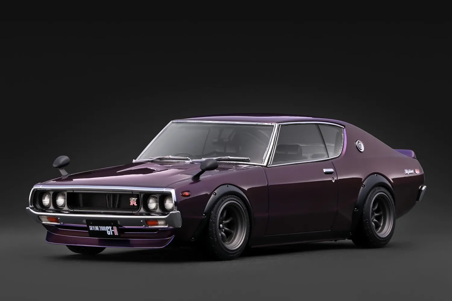 1:18 Ignition - Nissan Skyline 2000 GT-R (KPGC110), purple metallic