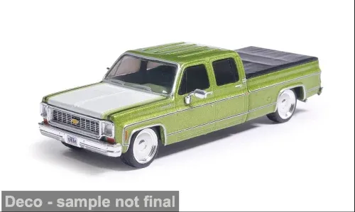 1:64 Ixo USA - 1974 Chevrolet C10 Cheyenne Super Green / White